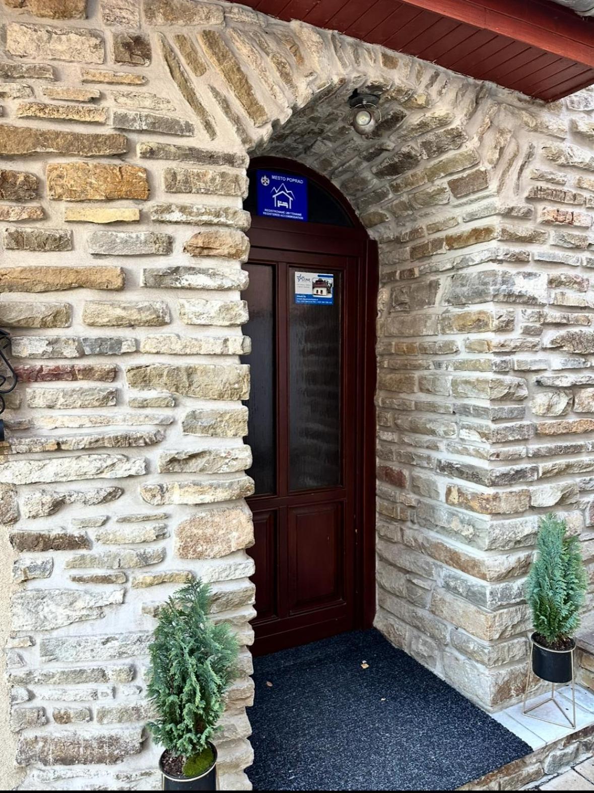 Star Hotel Poprad Exterior photo